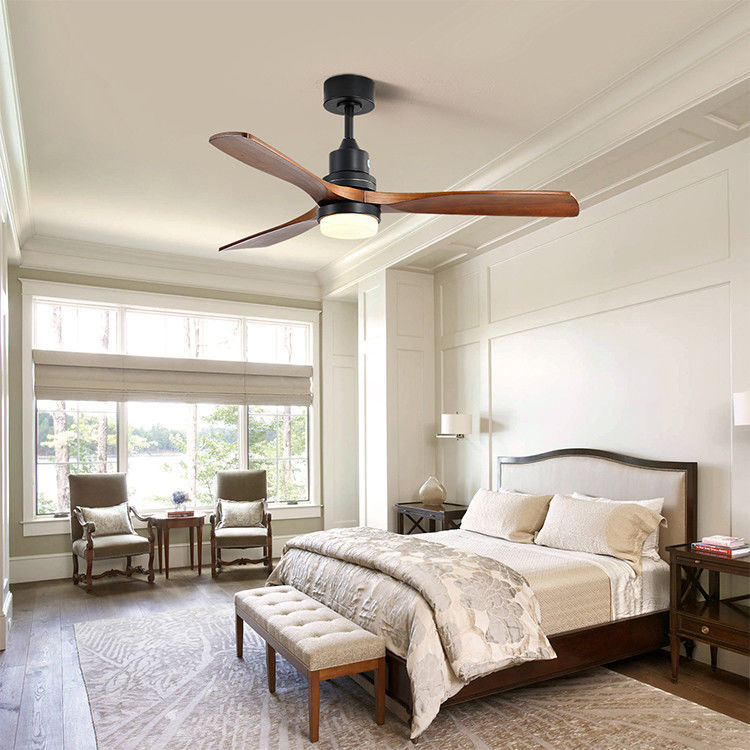 Hölzerne Blatt-fühlen sich moderner Wohnzimmer-Luft-Ventilator 220VDC 65W 3 mit Licht frei in Verbindung zu treten
